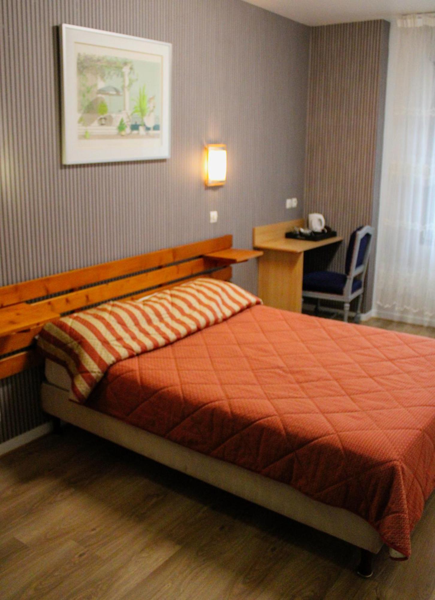 chambres d'hotes du colvert Forges-les-Eaux Extérieur photo