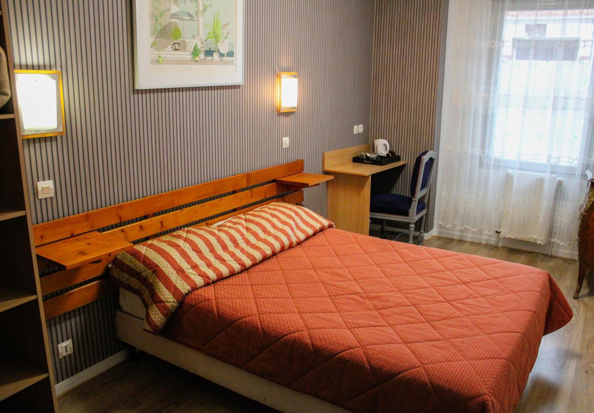 chambres d'hotes du colvert Forges-les-Eaux Extérieur photo